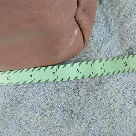 Hobo Shelia Large Polished Leather Satchel - Picture 8 of 8